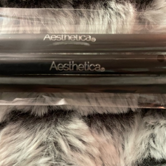 ☀️☀️FREE WITH ANY PURCHASE. JUST ADD TO YOUR BUNDLE.☀️☀️ - Picture 2 of 2